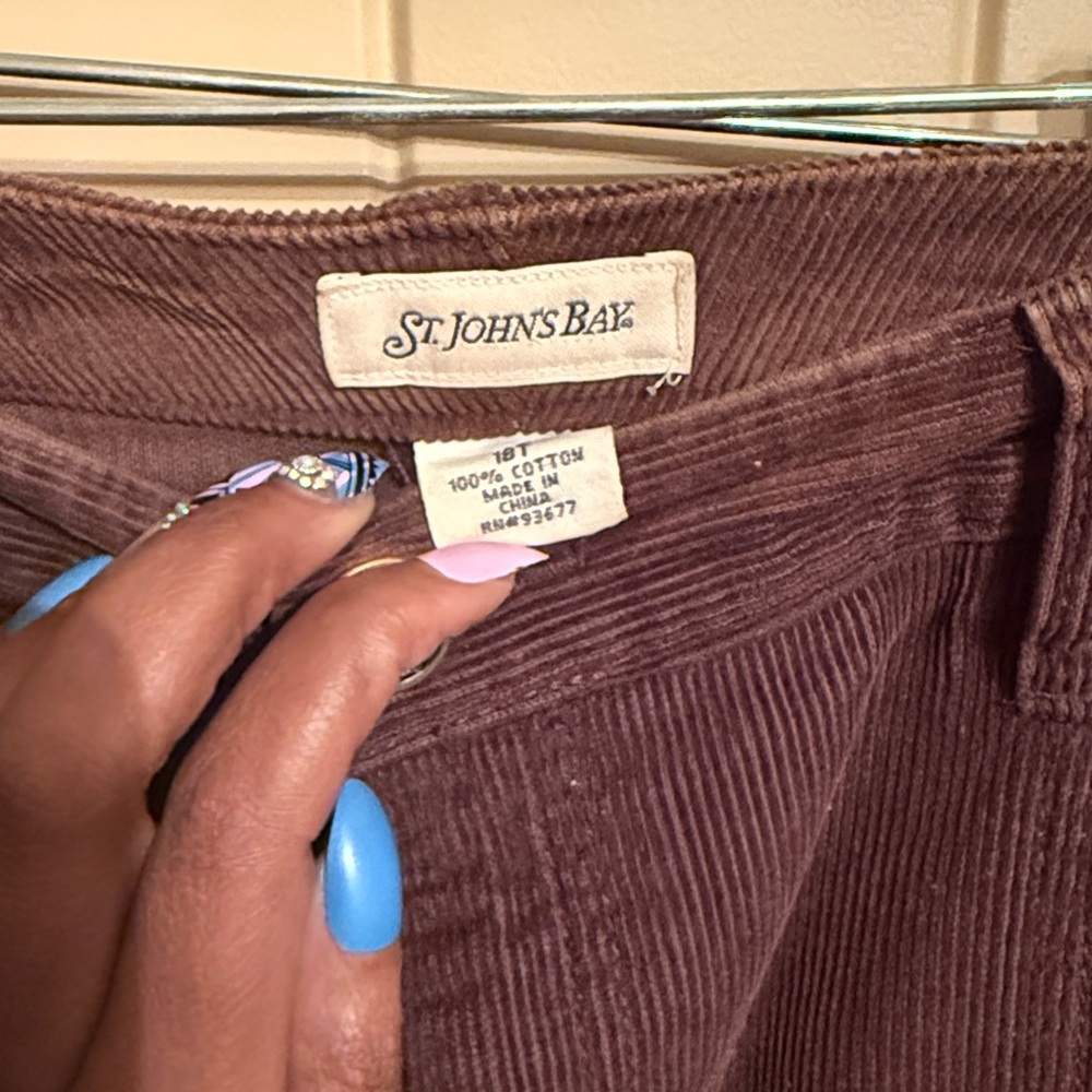 St. John's Bay Brown Skirt - Picture 2 of 3